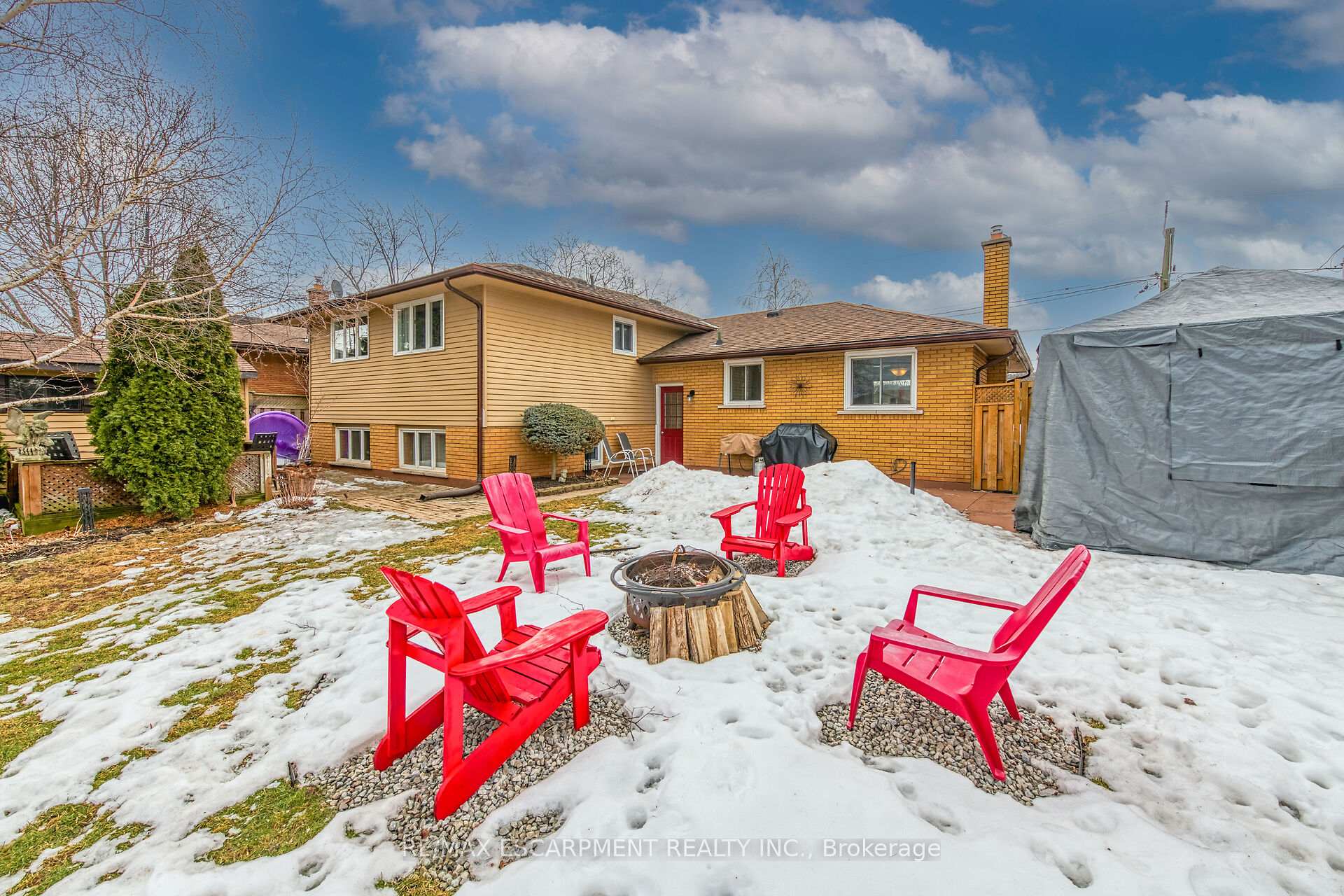 Photo 47 of 10 Almond Gardens, Grimsby, Grimsby Beach — HOMEH