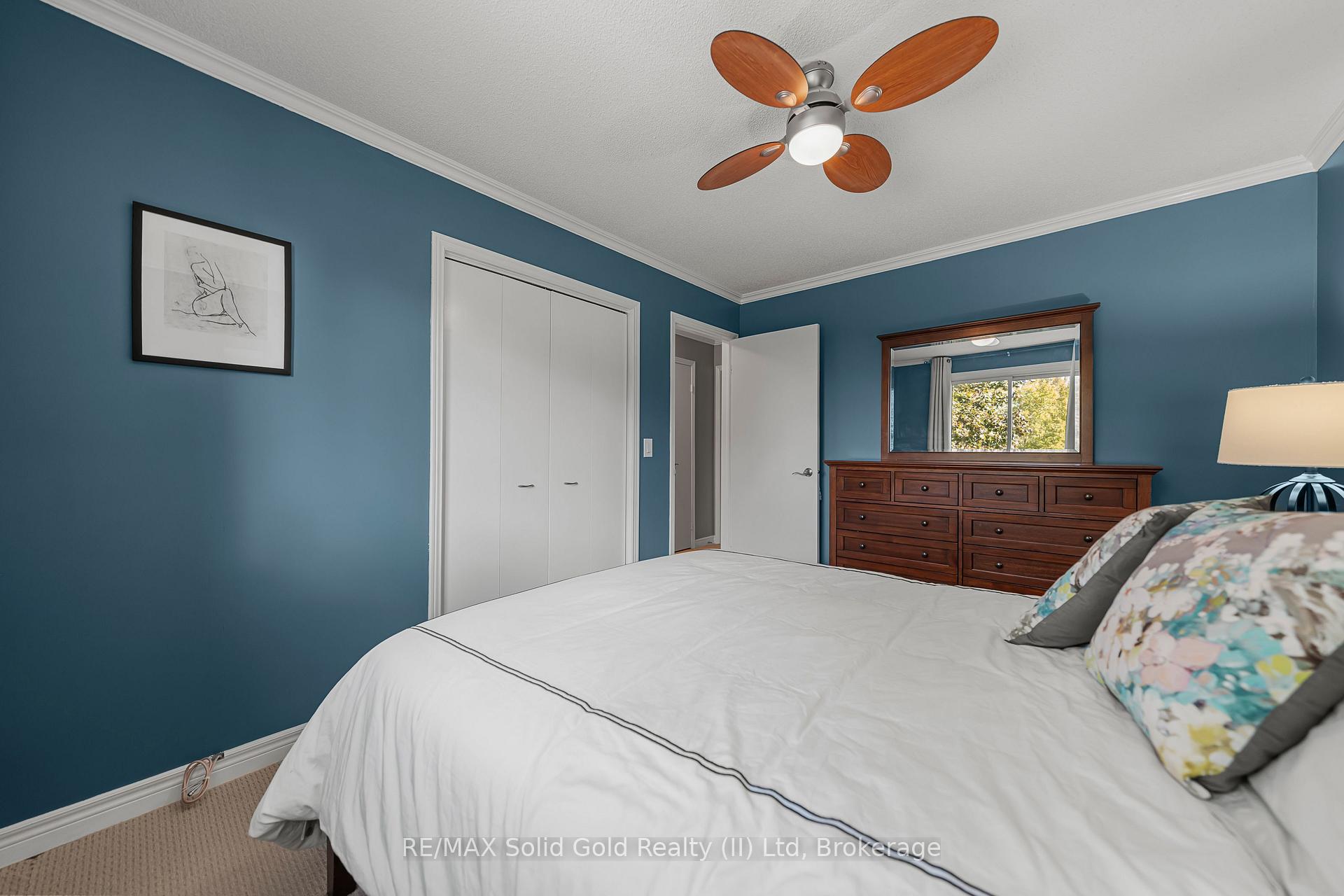 Photo 22 of 37 Thornhill Drive, Guelph, Willow West/Sugarbush/West Acres — HOMEH