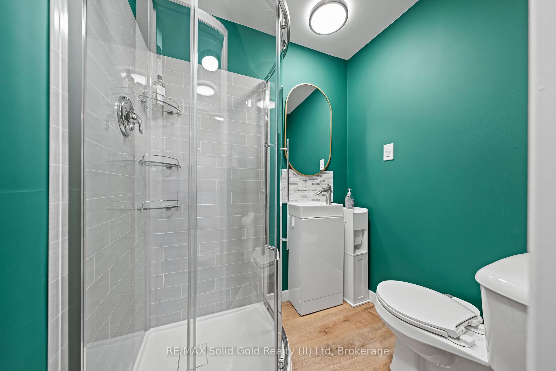 Photo 36 of 37 Thornhill Drive, Guelph, Willow West/Sugarbush/West Acres — HOMEH