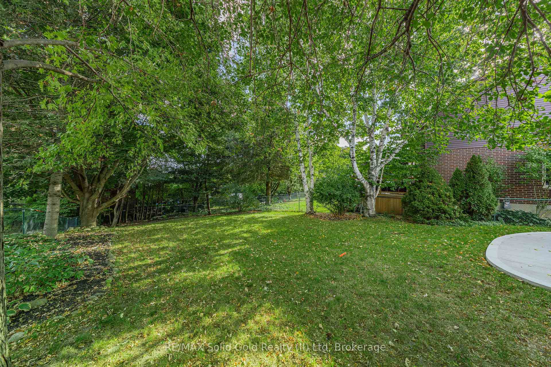 Photo 42 of 37 Thornhill Drive, Guelph, Willow West/Sugarbush/West Acres — HOMEH