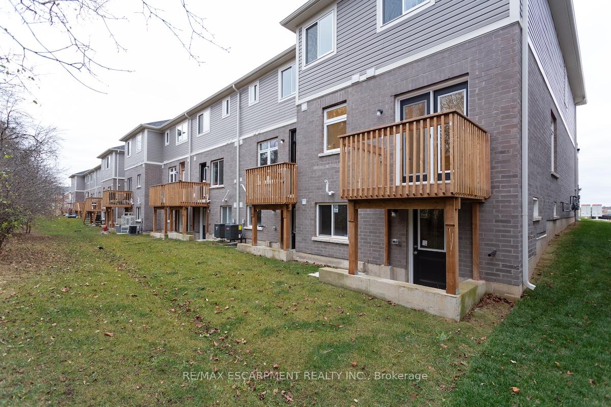 Photo 37 of 31 Jell Street, Guelph, Kortright East — HOMEH