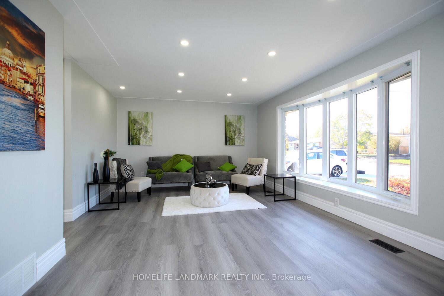 Photo 4 of 45 Lorne Avenue, Grimsby, Grimsby Beach — HOMEH