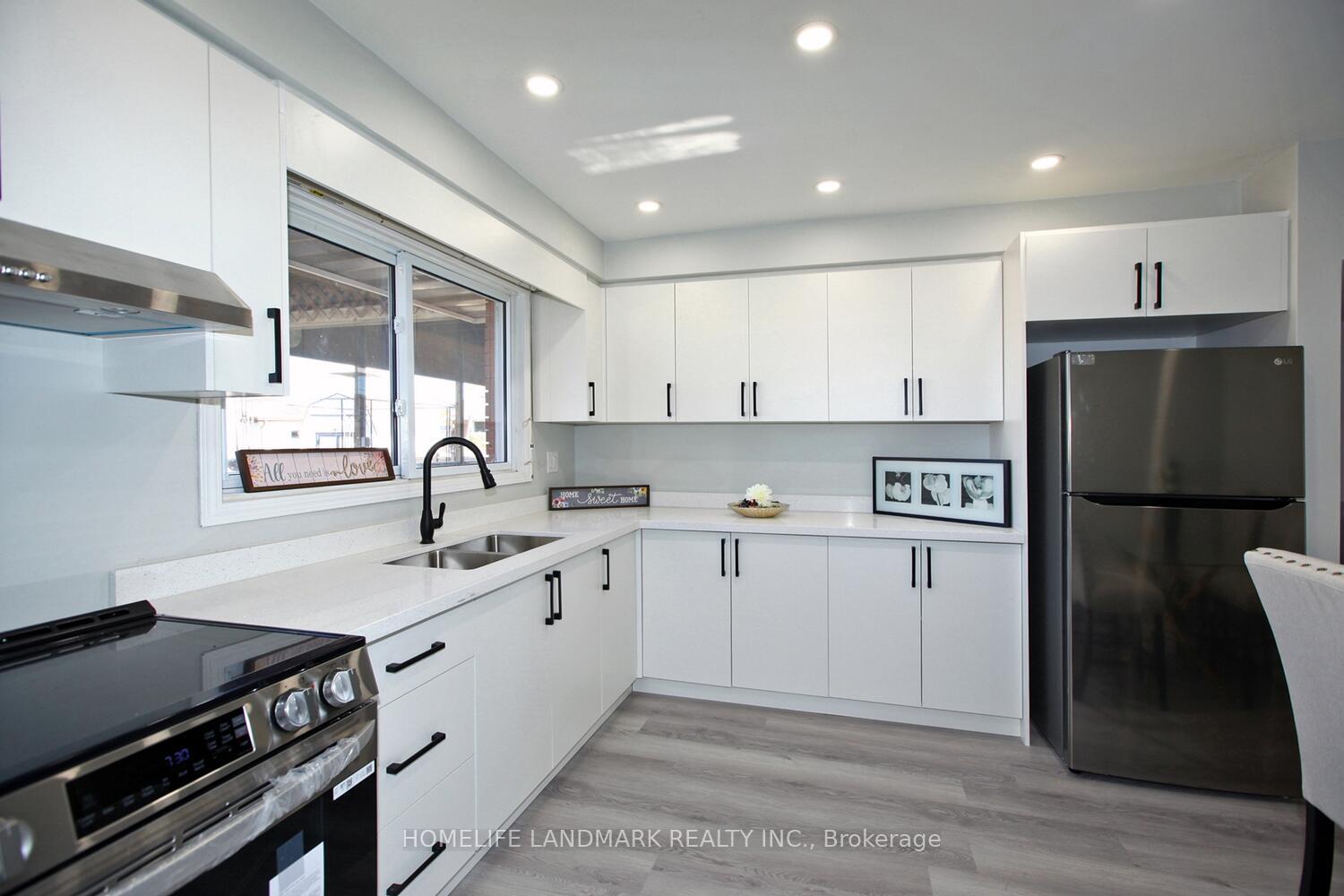 Photo 10 of 45 Lorne Avenue, Grimsby, Grimsby Beach — HOMEH