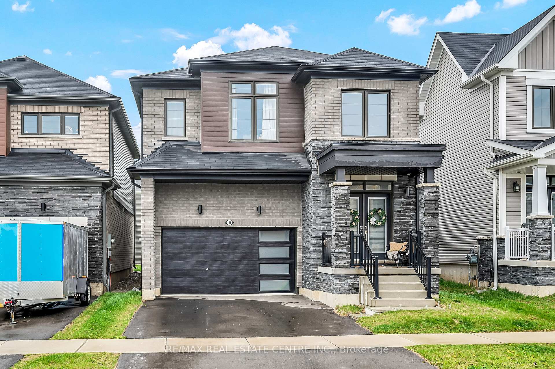 Front of 198 Whithorn Crescent
