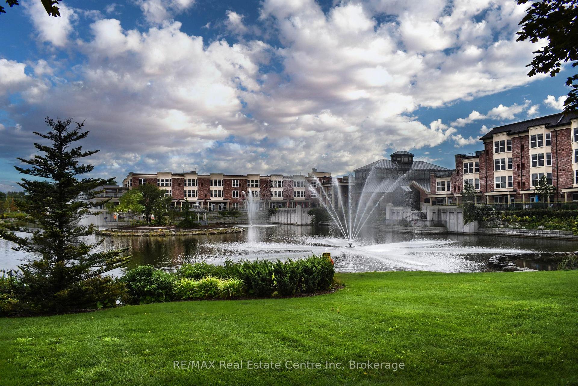 Photo 24 of 3 Gardenview Court, Guelph, Village By The Arboretum — HOMEH