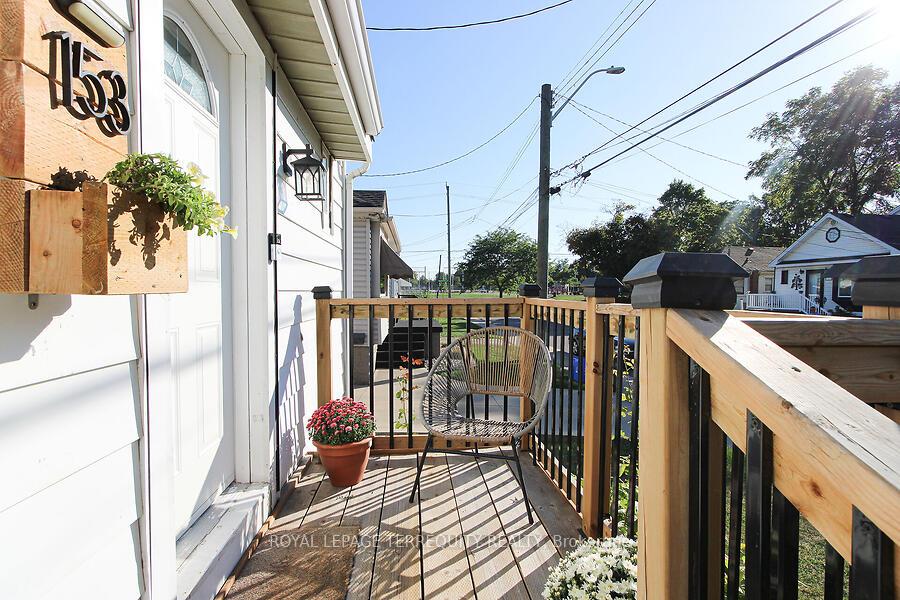 Photo 3 of 153 East 16th Street, Hamilton, Inch Park — HOMEH