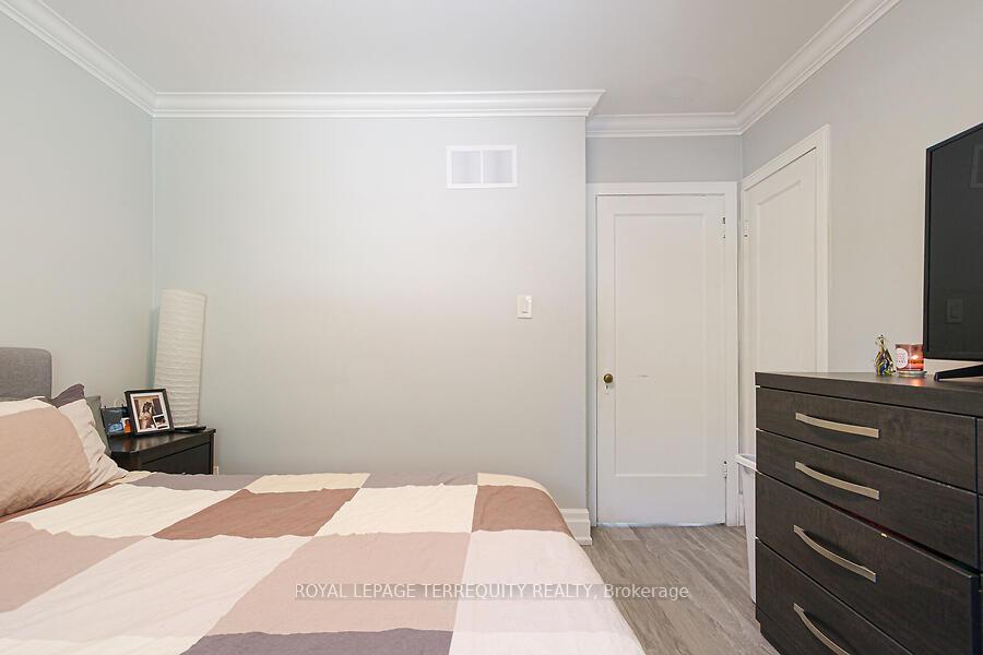 Photo 26 of 153 East 16th Street, Hamilton, Inch Park — HOMEH