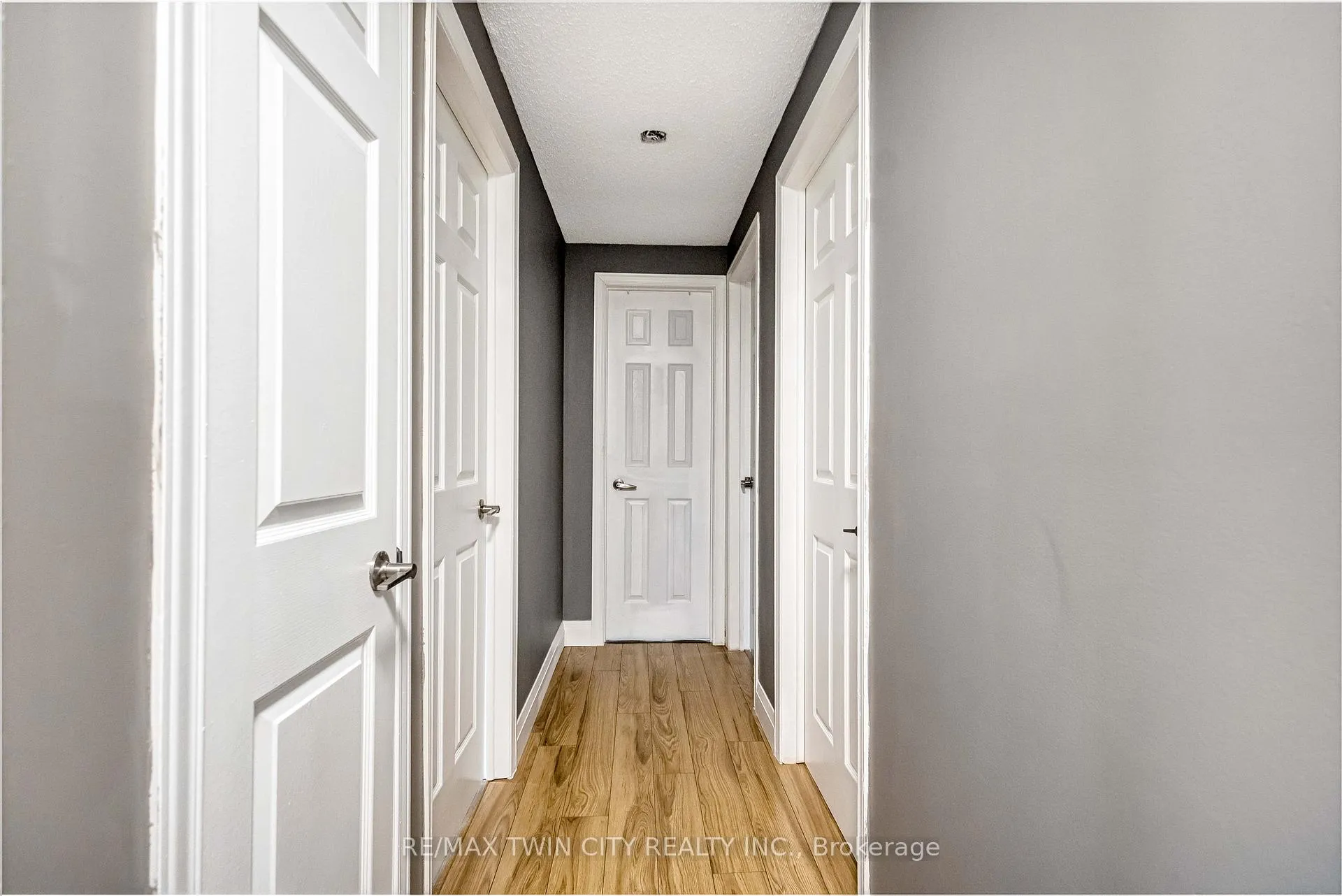 Photo 17 of 50 Walman Drive, Guelph, Kortright West — HOMEH