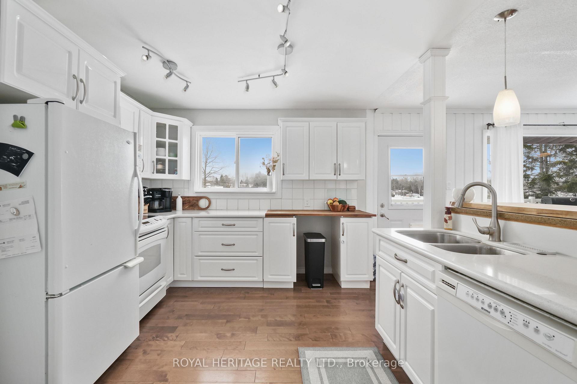 Photo 19 of 16 Bayview Drive, Kawartha Lakes, Emily — HOMEH