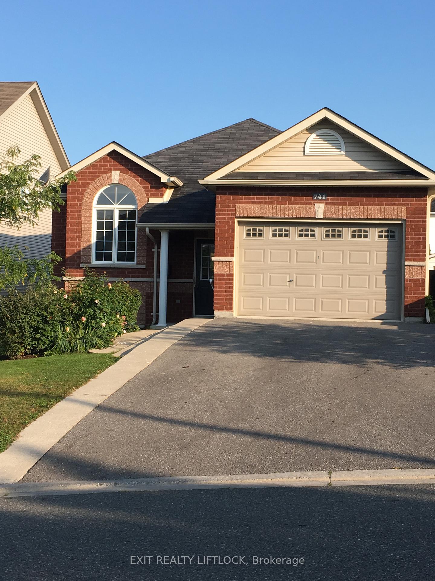 Photo 1 of 741 Trailview Drive, Peterborough, Ashburnham Ward 4 — HOMEH