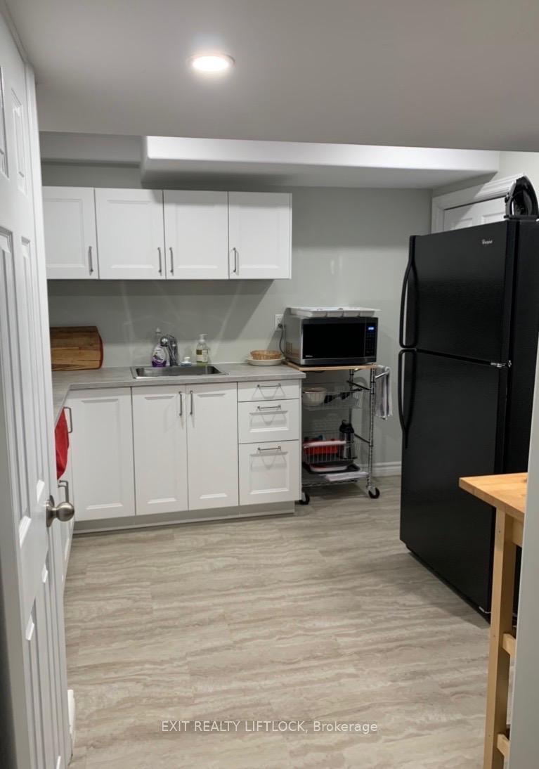 Photo 13 of 741 Trailview Drive, Peterborough, Ashburnham Ward 4 — HOMEH