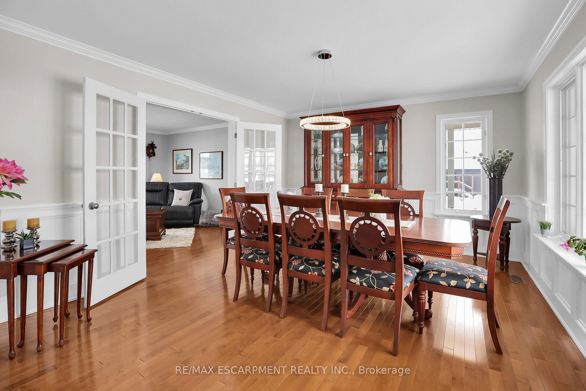 Photo 21 of 2883 South Grimsby 7 Road, Grimsby, Grimsby Escarpment — HOMEH