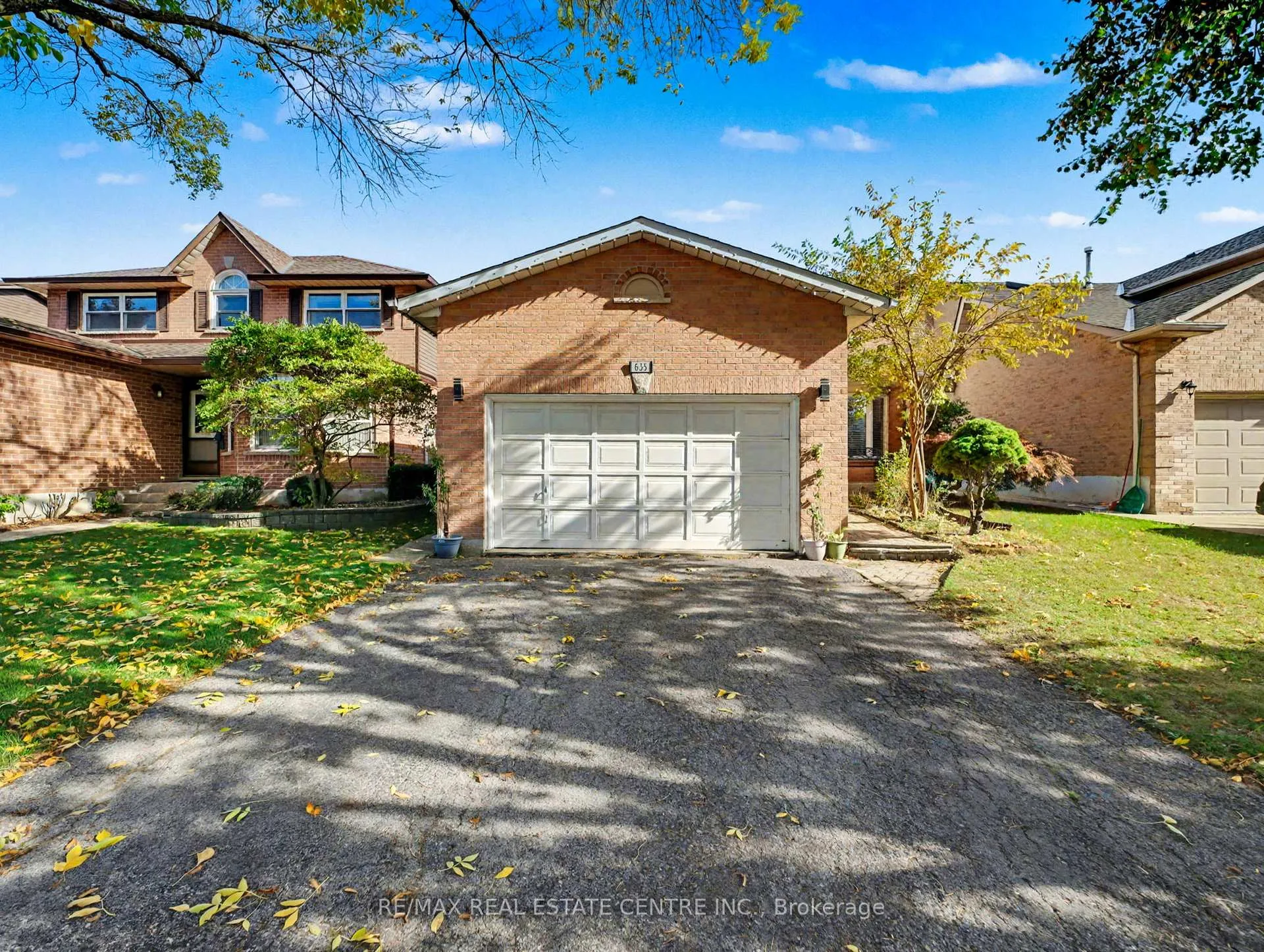 Photo 3 of 635 Rexford Drive, Hamilton, Randall — HOMEH