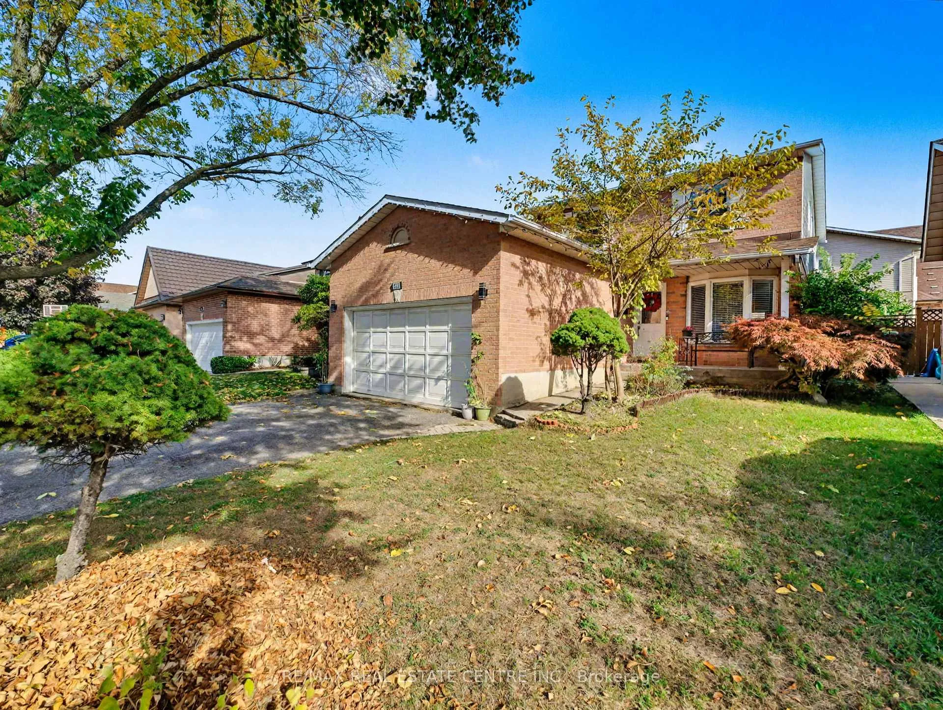 Photo 4 of 635 Rexford Drive, Hamilton, Randall — HOMEH