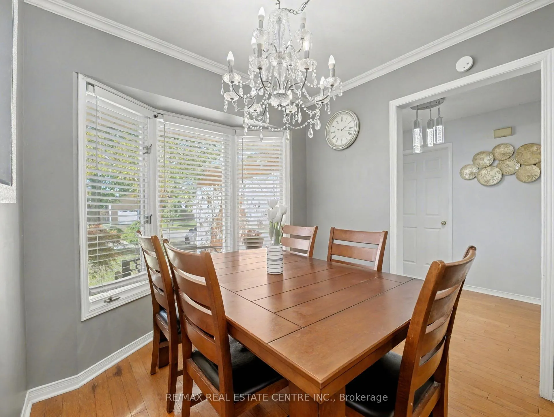 Photo 13 of 635 Rexford Drive, Hamilton, Randall — HOMEH
