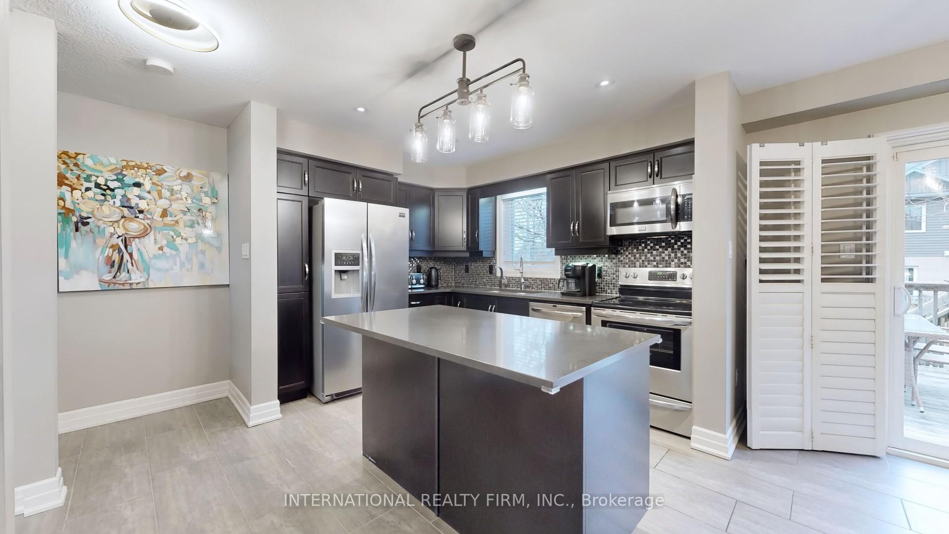 Photo 6 of 3 Samuel Drive, Guelph, Pineridge/Westminster Woods — HOMEH
