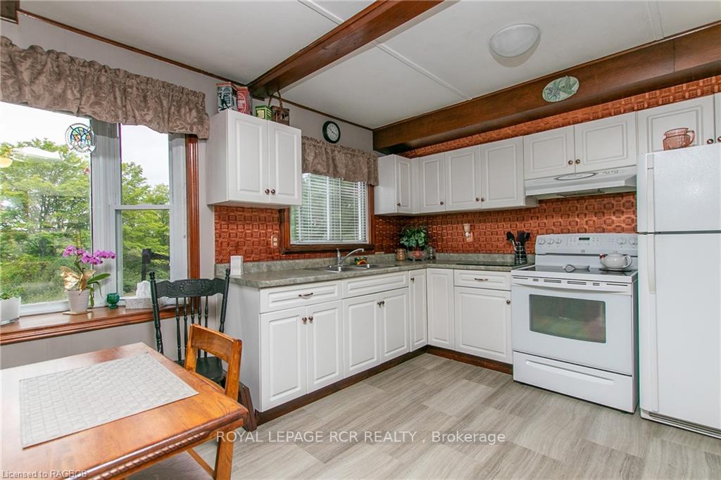 Photo 18 of 400454 Grey Road 4, Grey Highlands — HOMEH
