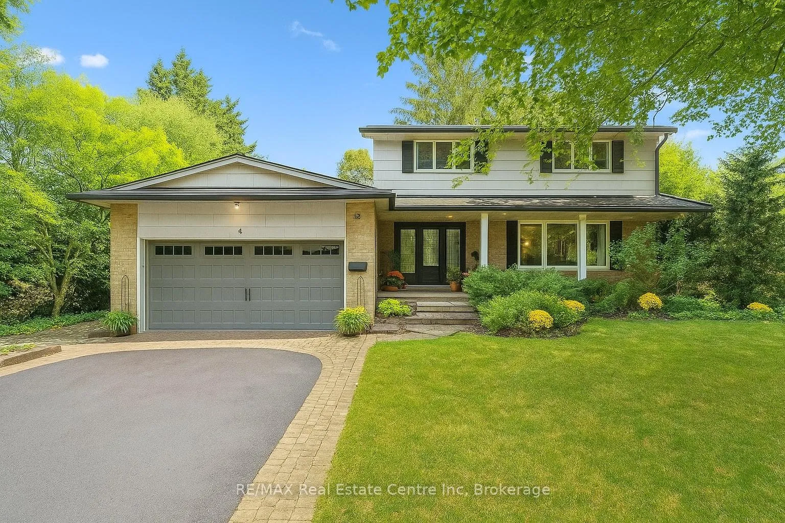 Photo 1 of 4 Berkley Place, Guelph, Riverside Park — HOMEH