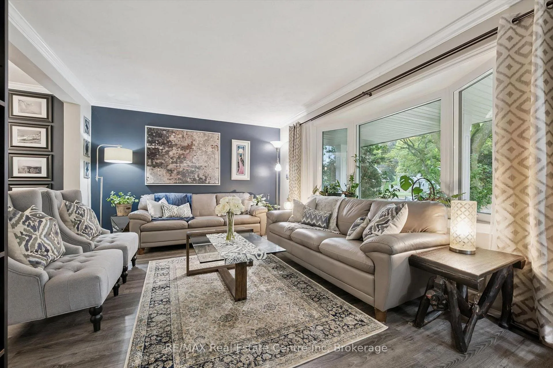 Photo 4 of 4 Berkley Place, Guelph, Riverside Park — HOMEH