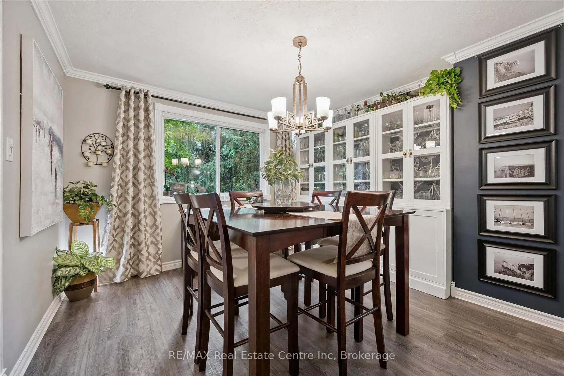 Photo 6 of 4 Berkley Place, Guelph, Riverside Park — HOMEH