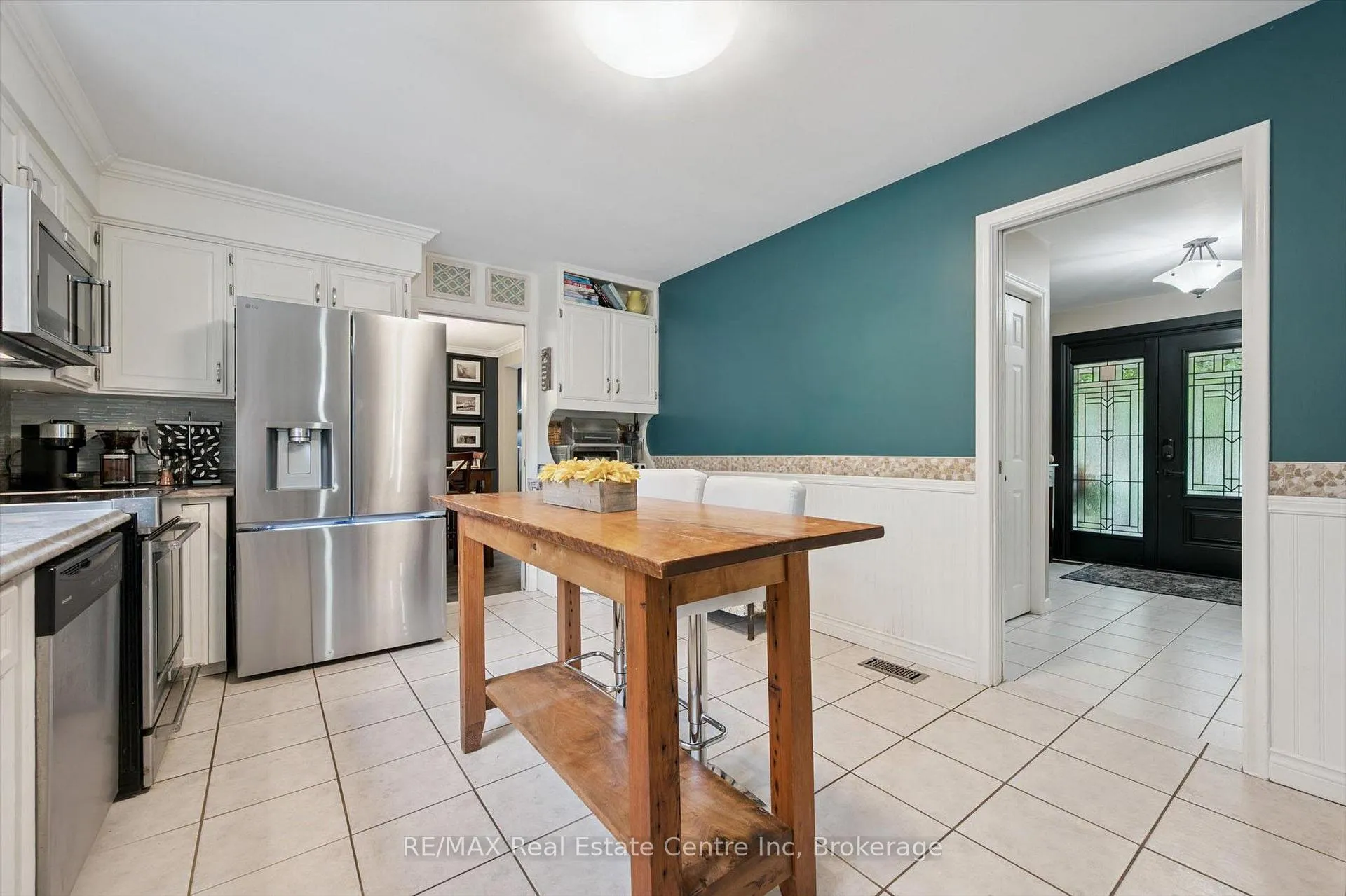 Photo 11 of 4 Berkley Place, Guelph, Riverside Park — HOMEH