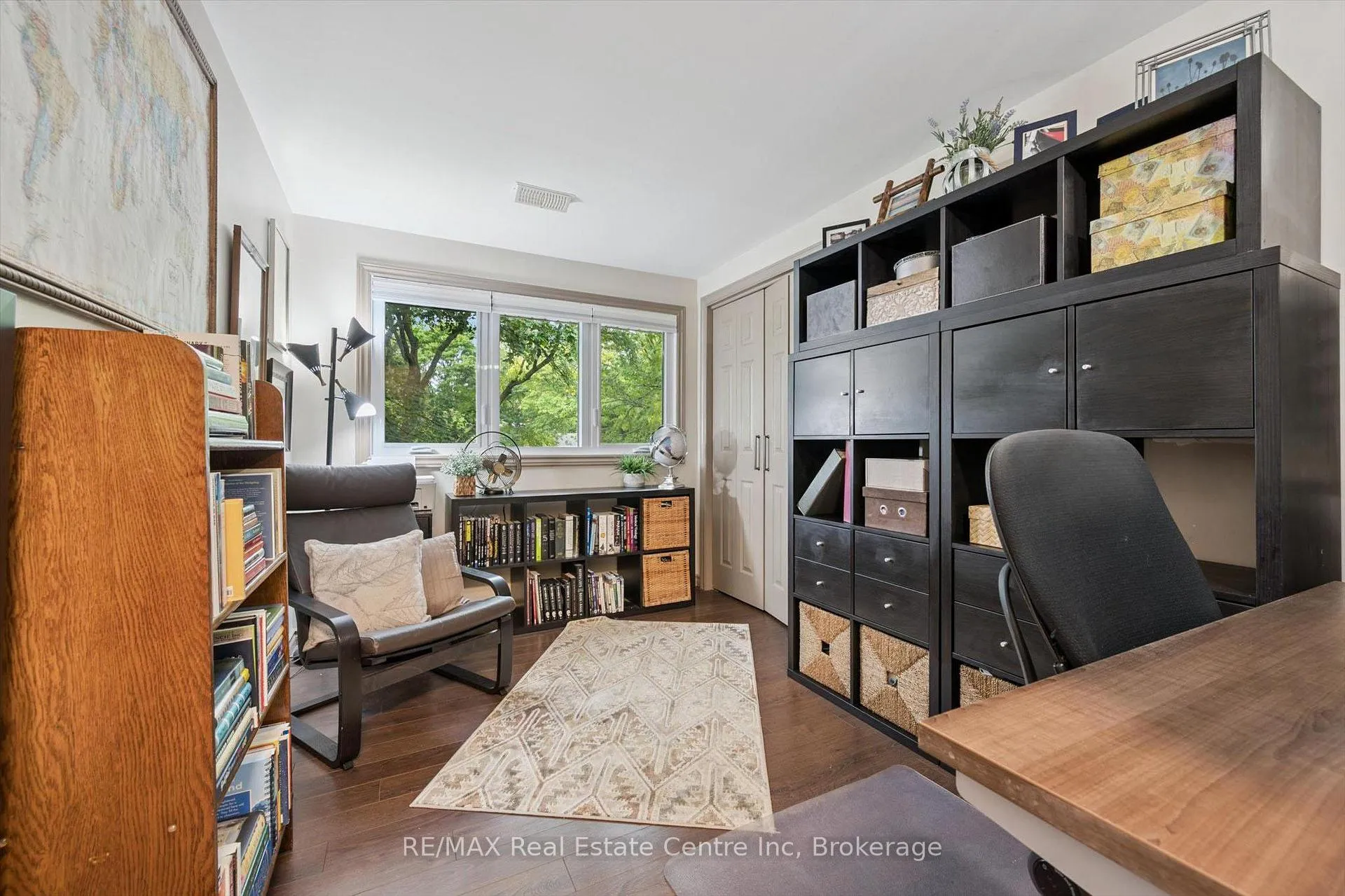 Photo 19 of 4 Berkley Place, Guelph, Riverside Park — HOMEH