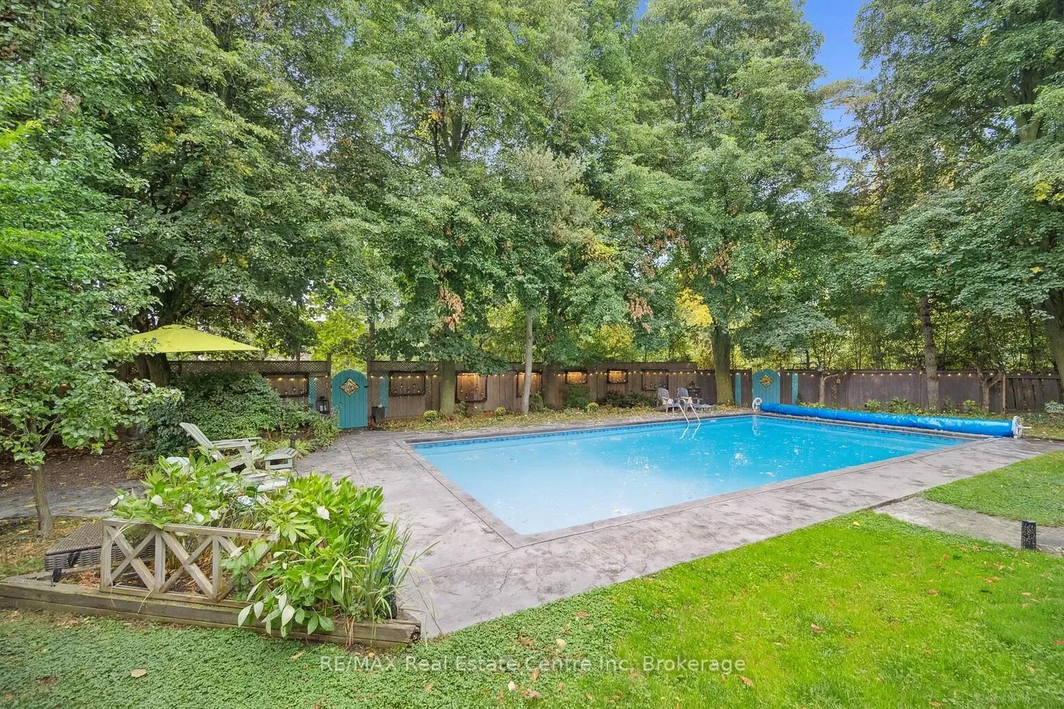 Photo 23 of 4 Berkley Place, Guelph, Riverside Park — HOMEH