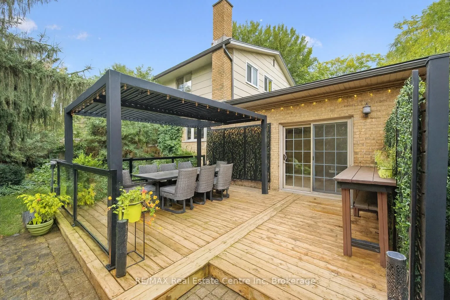 Photo 28 of 4 Berkley Place, Guelph, Riverside Park — HOMEH