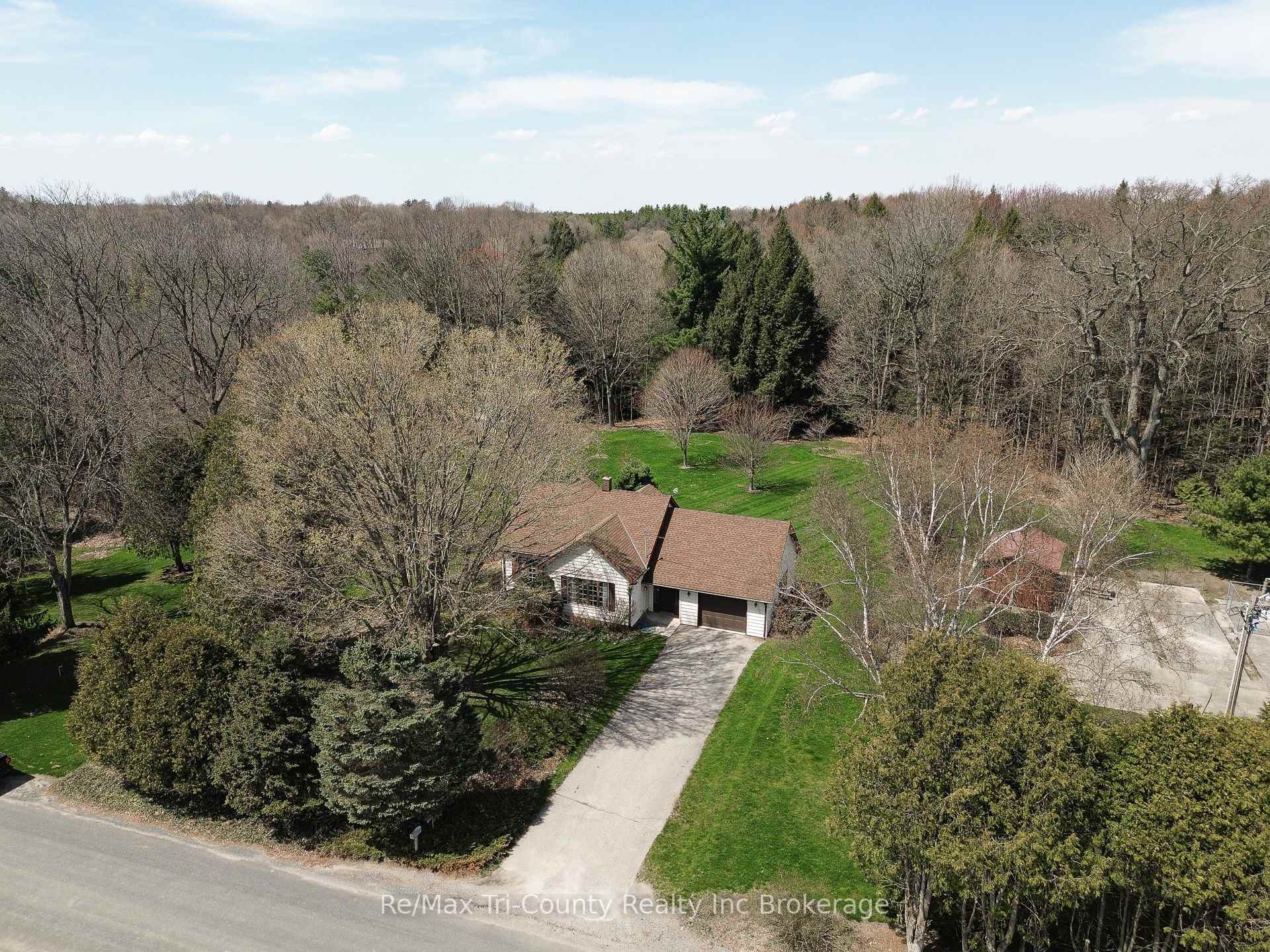 Photo 1 of 10455 Coyle Road, Bayham, Rural Bayham — HOMEH
