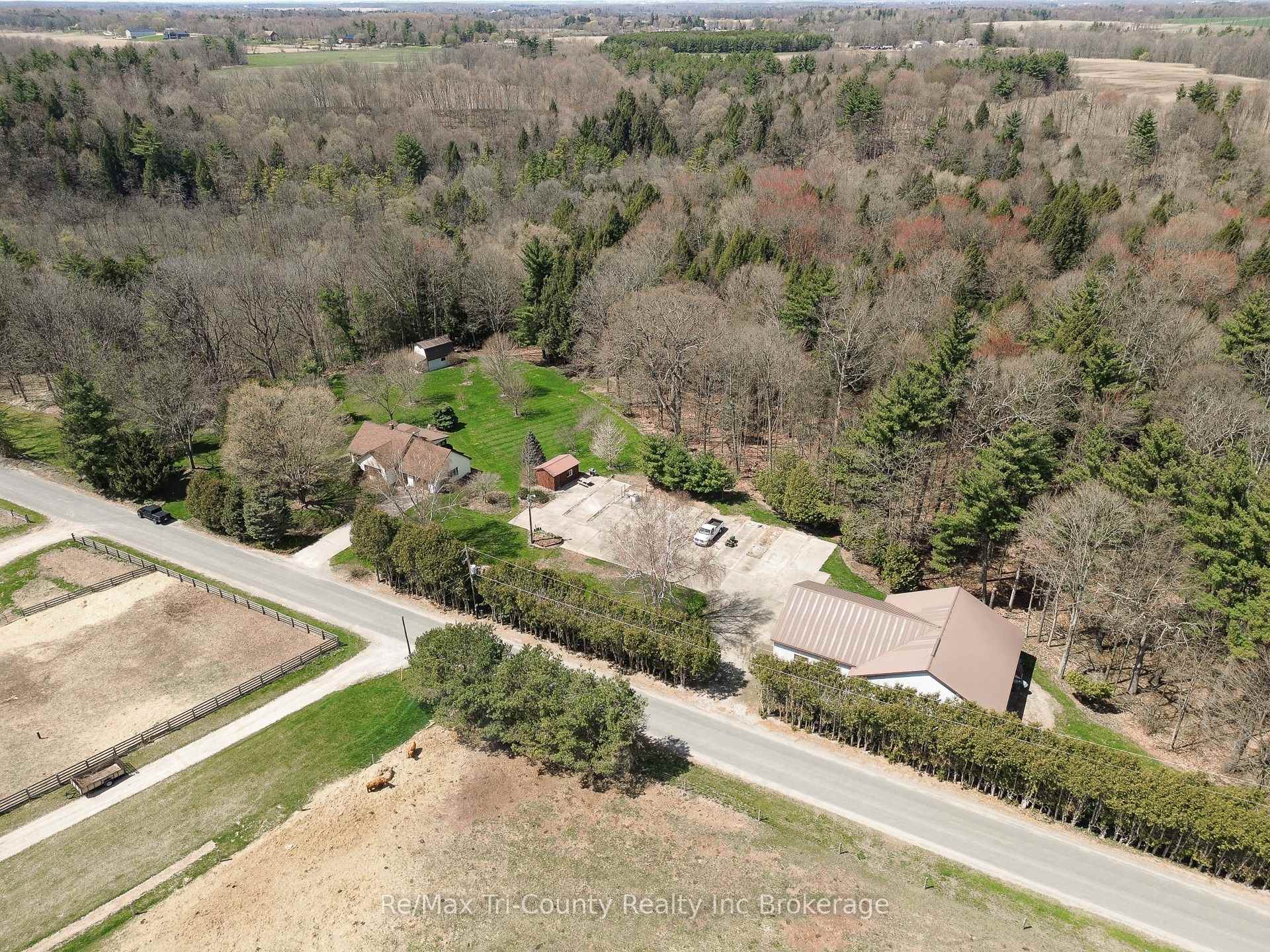 Photo 2 of 10455 Coyle Road, Bayham, Rural Bayham — HOMEH