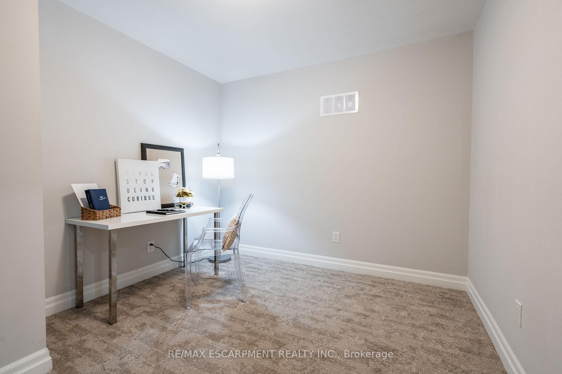 Photo 17 of 14 Lakeview Avenue, Grimsby, Grimsby Beach — HOMEH
