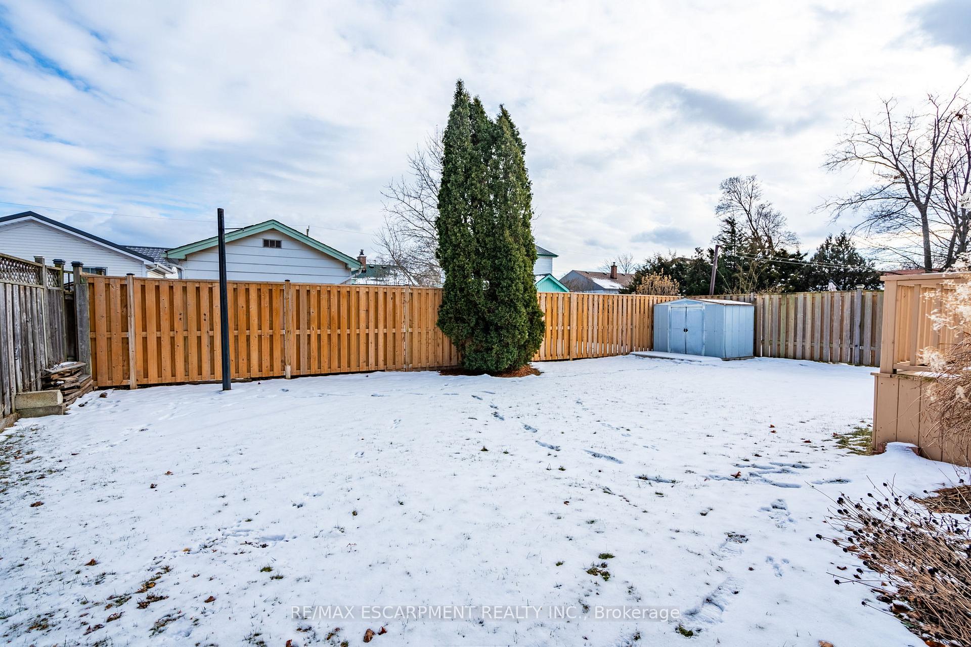 Photo 29 of 14 Lakeview Avenue, Grimsby, Grimsby Beach — HOMEH