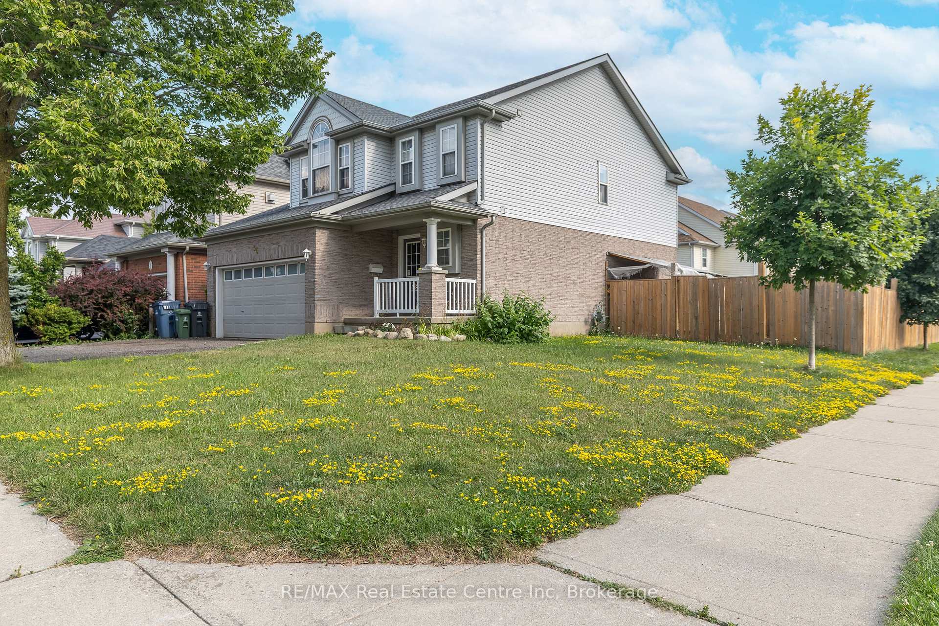 Photo 2 of 30 O'connor Lane, Guelph, Grange Road — HOMEH
