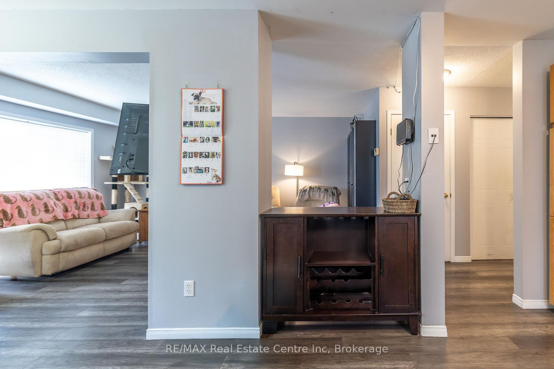 Photo 16 of 30 O'connor Lane, Guelph, Grange Road — HOMEH