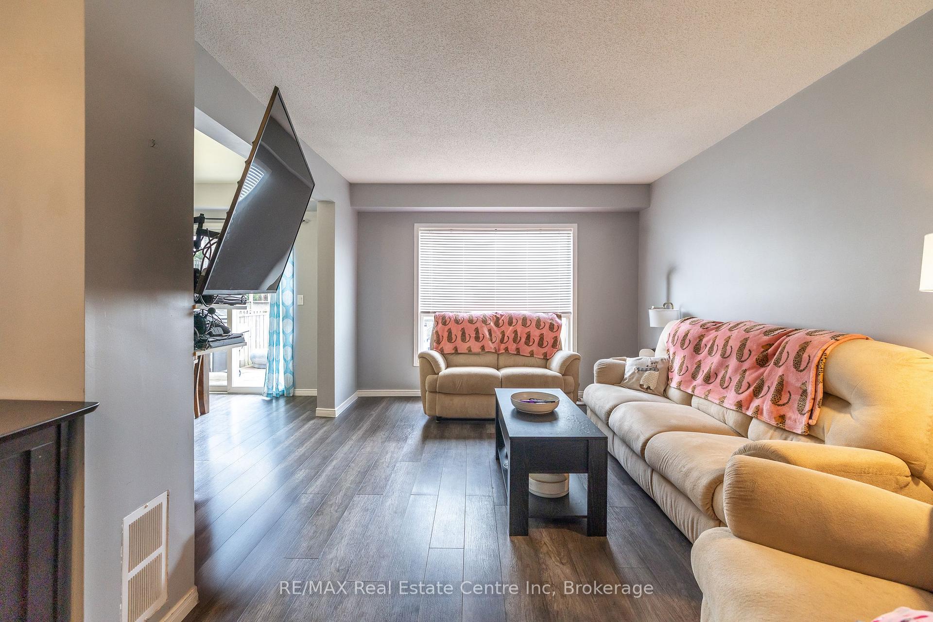 Photo 21 of 30 O'connor Lane, Guelph, Grange Road — HOMEH