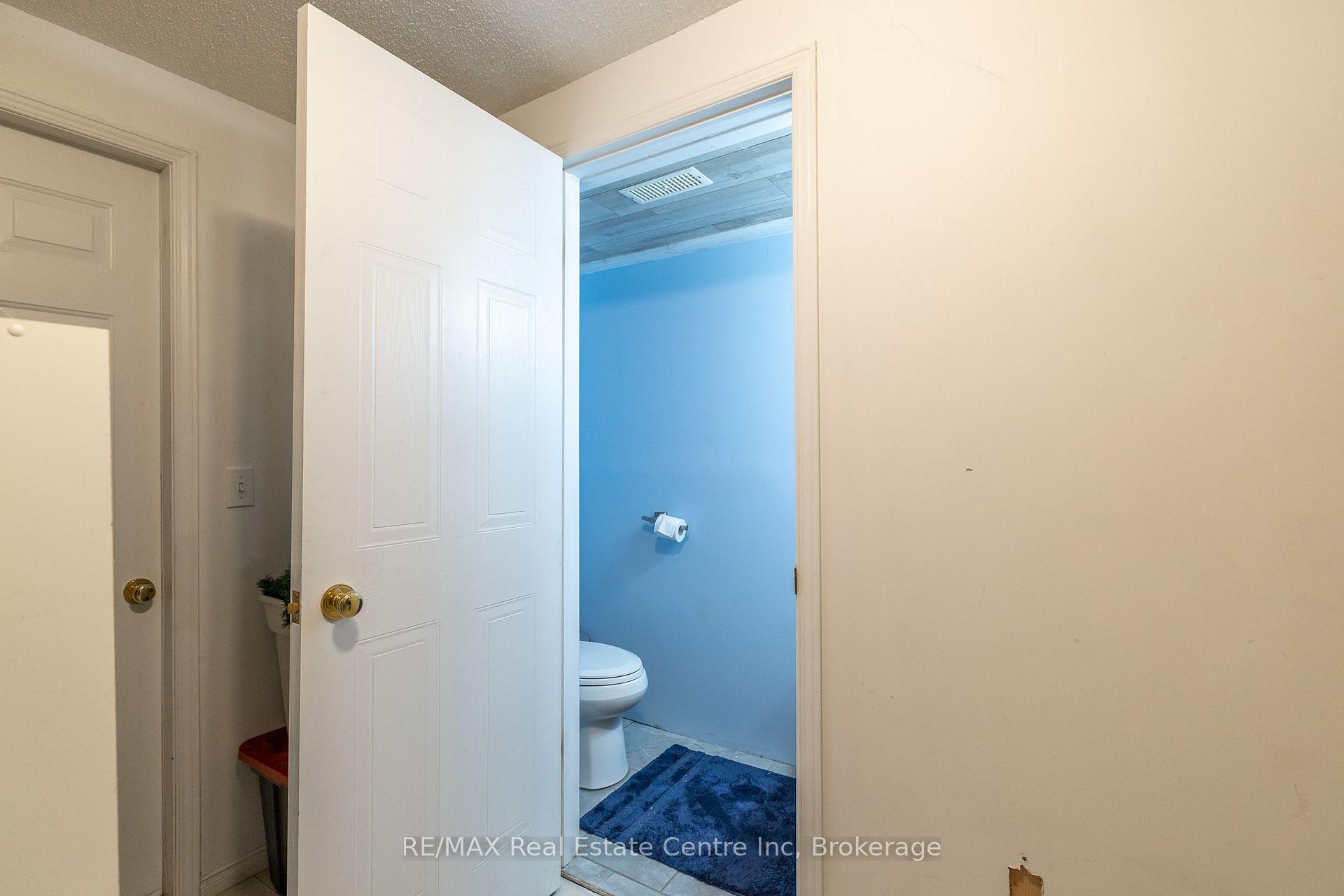 Photo 35 of 30 O'connor Lane, Guelph, Grange Road — HOMEH