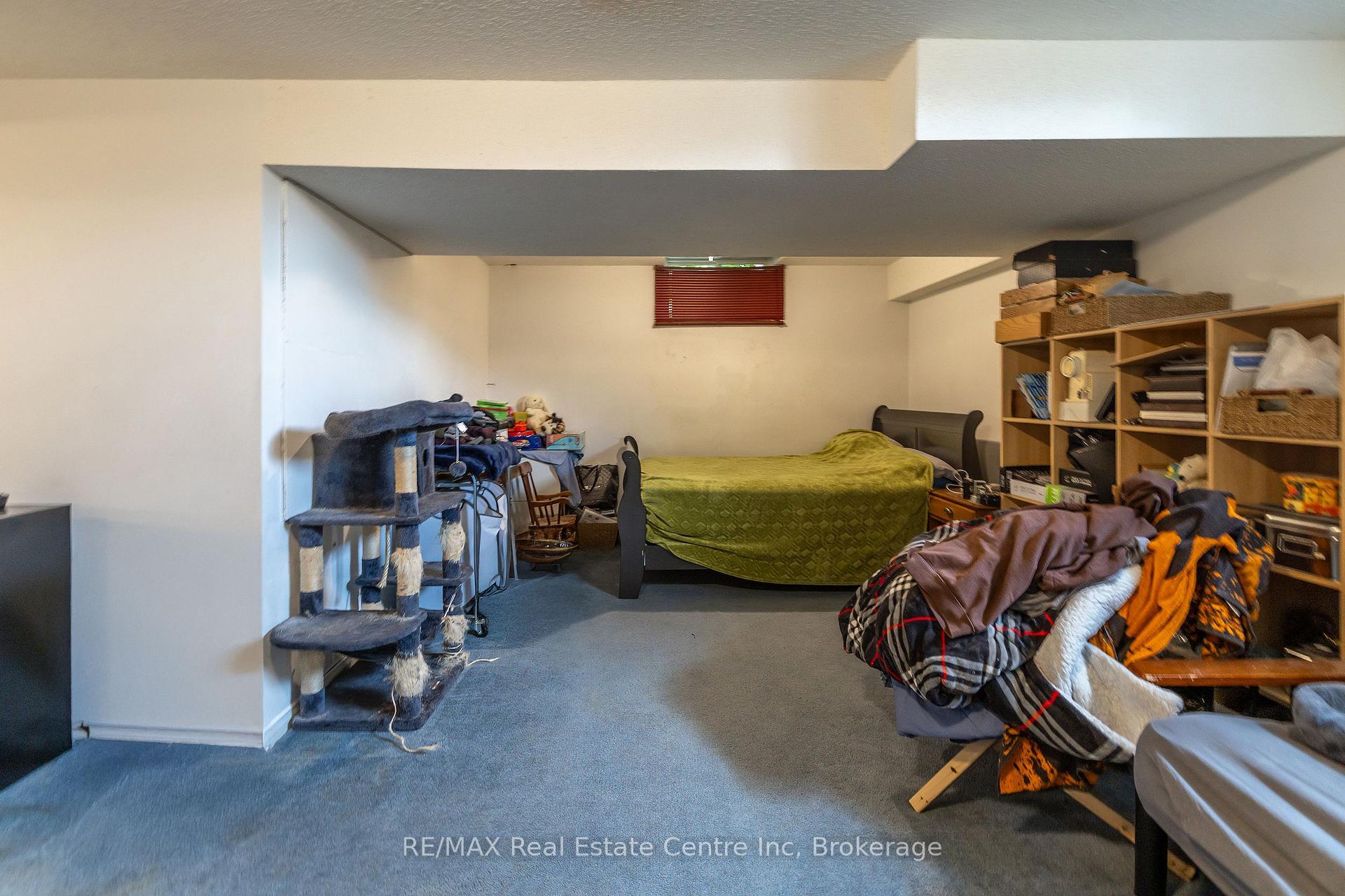 Photo 38 of 30 O'connor Lane, Guelph, Grange Road — HOMEH