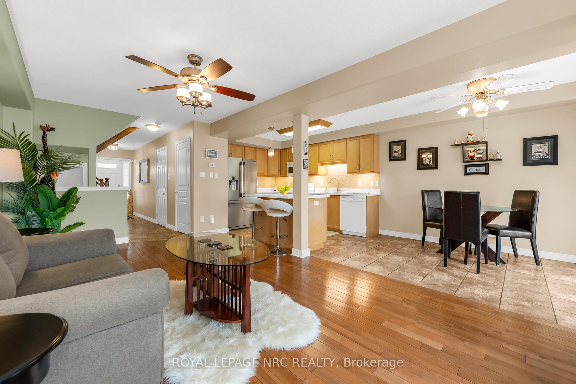 Photo 4 of 51 Hemlock Way, Grimsby, Grimsby West — HOMEH