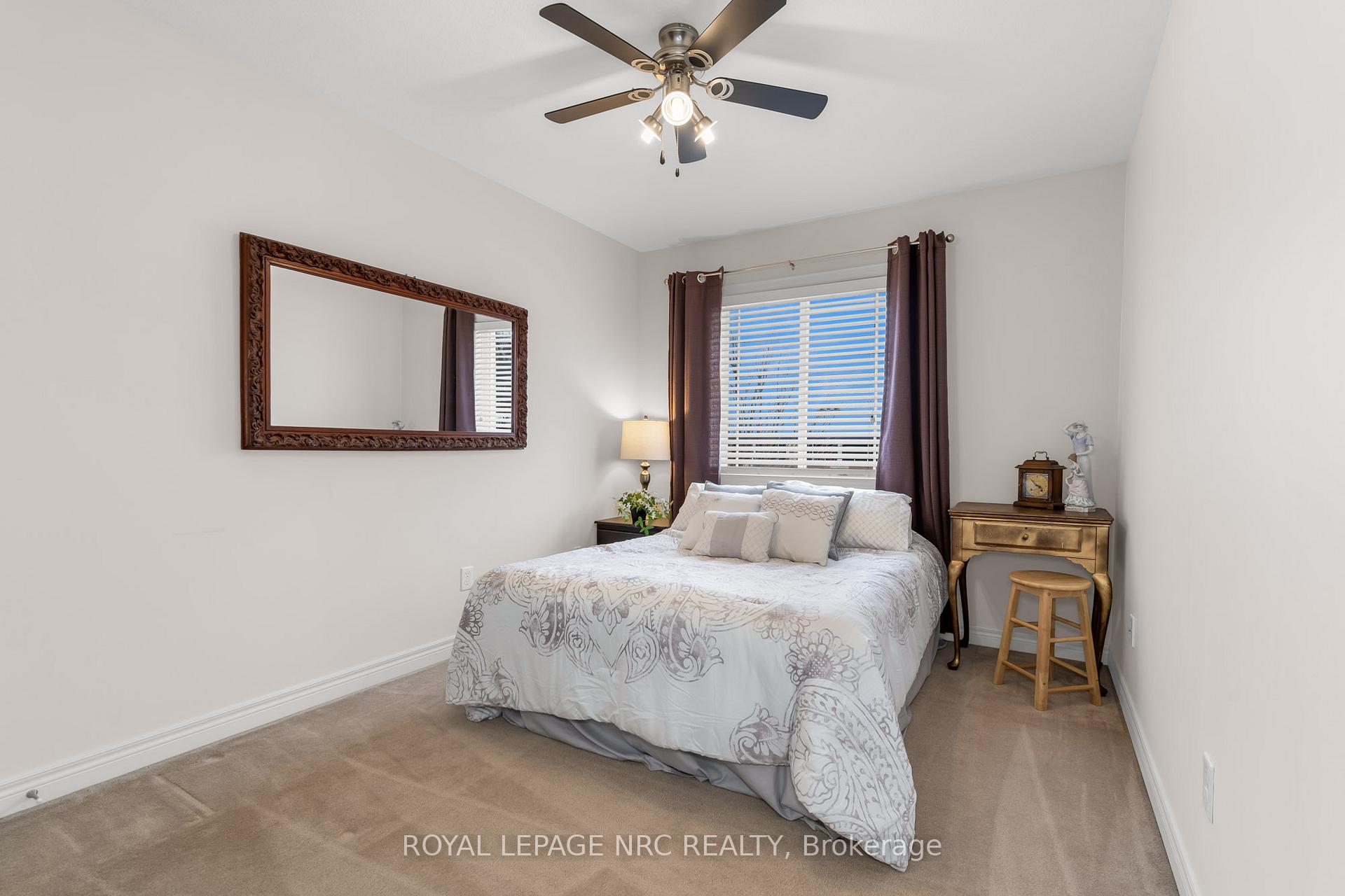 Photo 17 of 51 Hemlock Way, Grimsby, Grimsby West — HOMEH