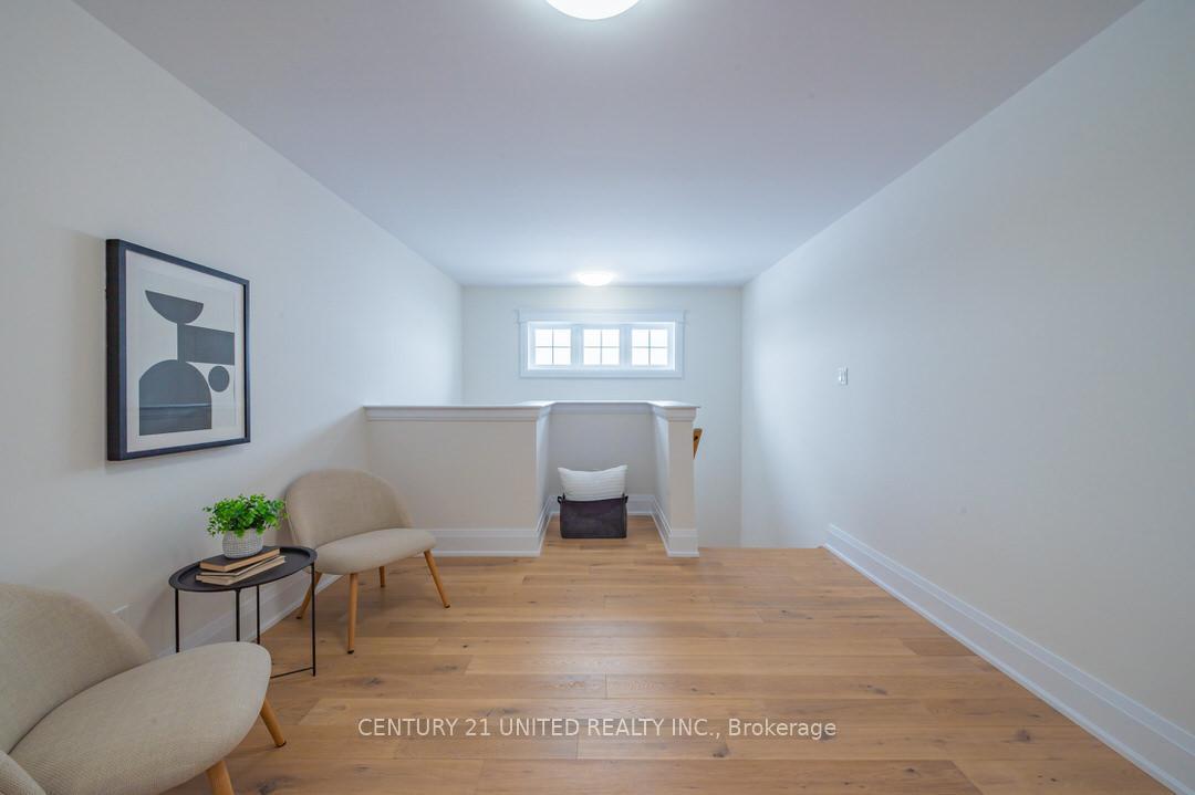 Photo 24 of 82 York Drive, Peterborough, Monaghan Ward 2 — HOMEH
