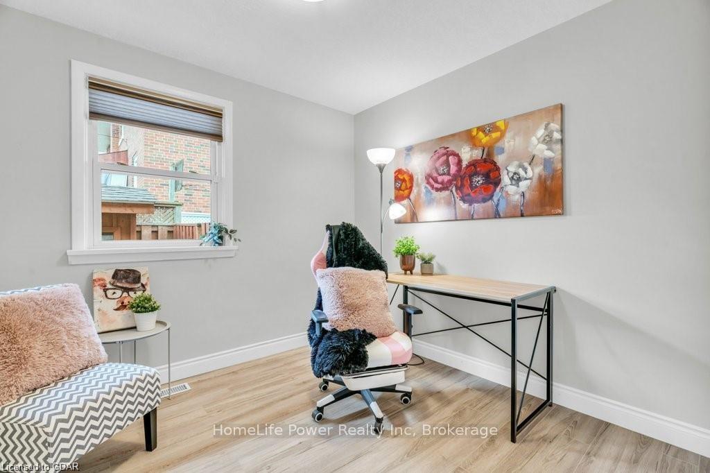 Photo 12 of Unit Upper, 9 June Avenue, Guelph, Riverside Park — HOMEH