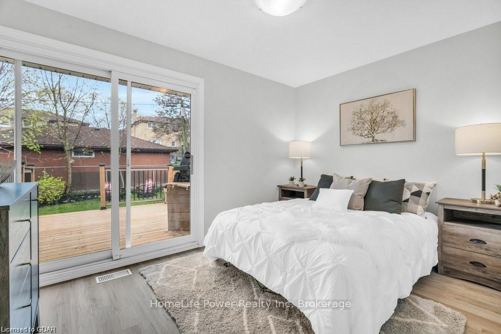 Photo 16 of Unit Upper, 9 June Avenue, Guelph, Riverside Park — HOMEH