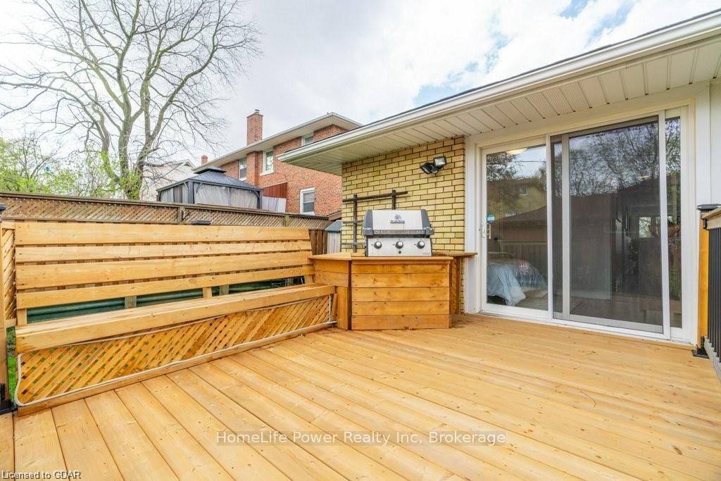 Photo 21 of Unit Upper, 9 June Avenue, Guelph, Riverside Park — HOMEH