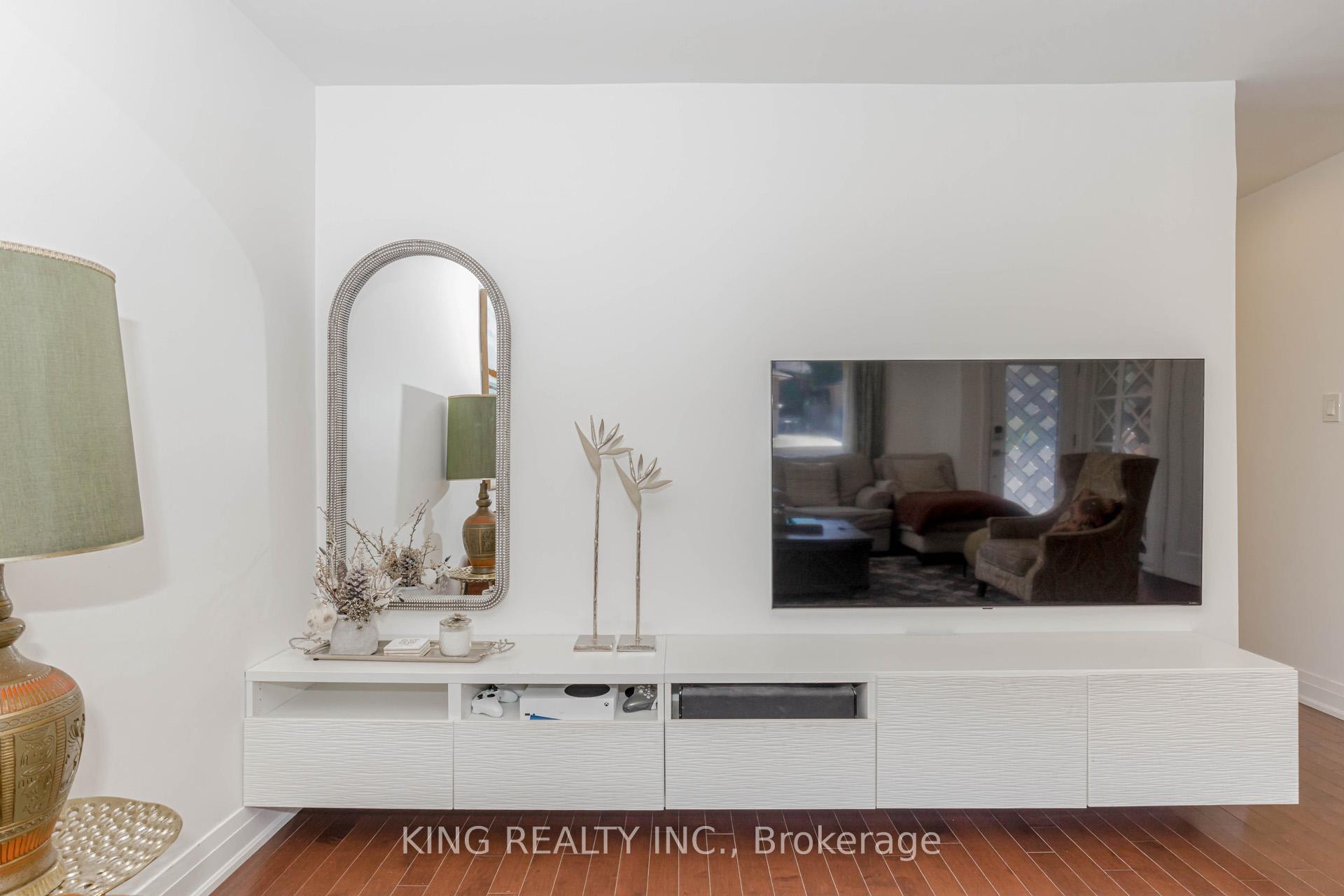 Photo 8 of 28 Ainslie Avenue, Hamilton, Ainslie Wood — HOMEH