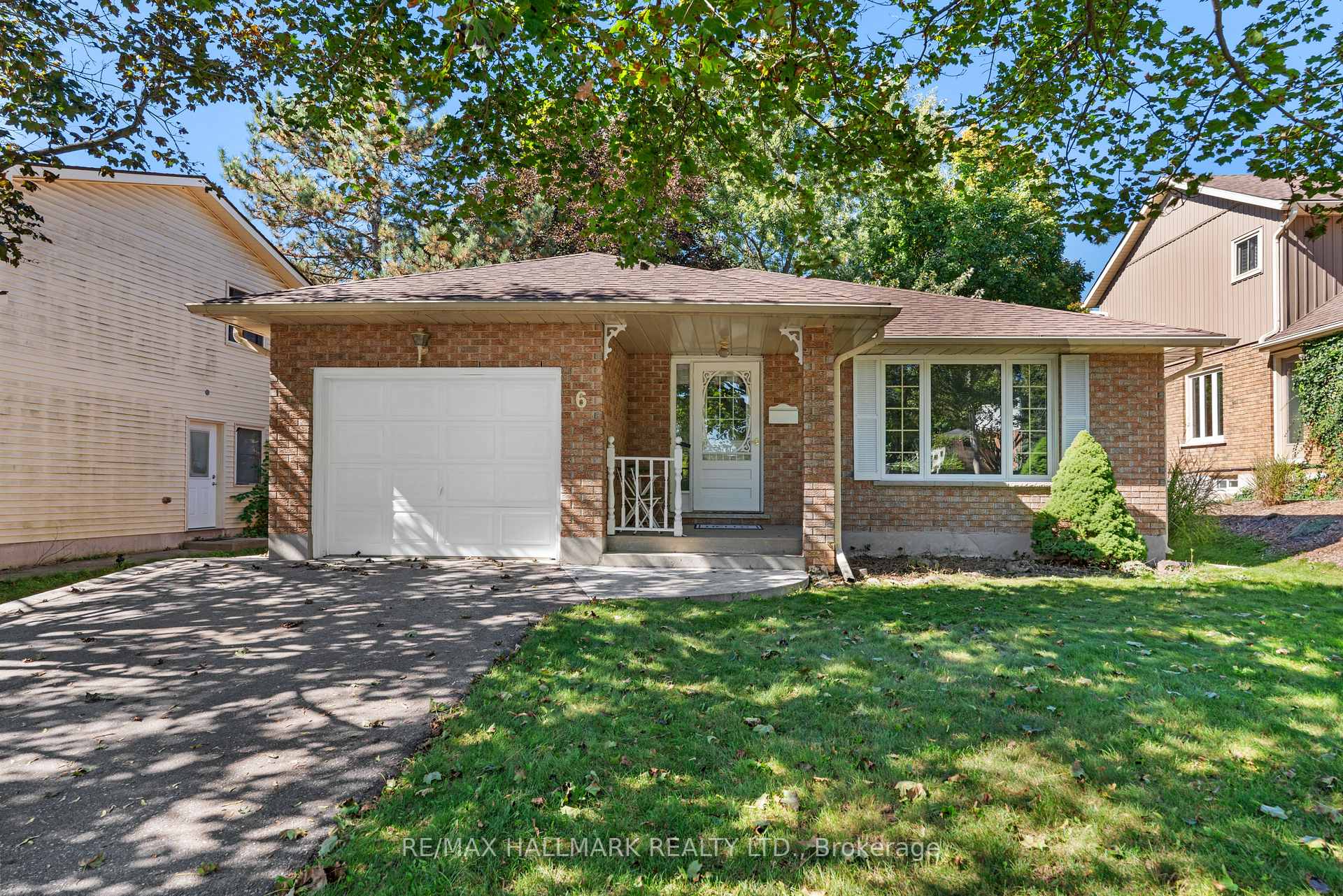 Photo 1 of 6 Youngman Drive, Guelph, Kortright West — HOMEH
