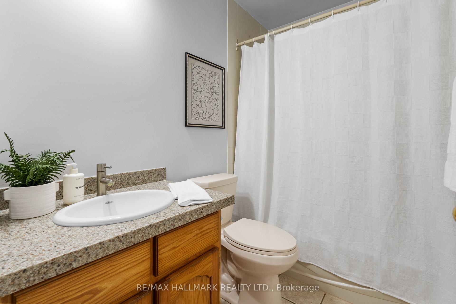 Photo 24 of 6 Youngman Drive, Guelph, Kortright West — HOMEH