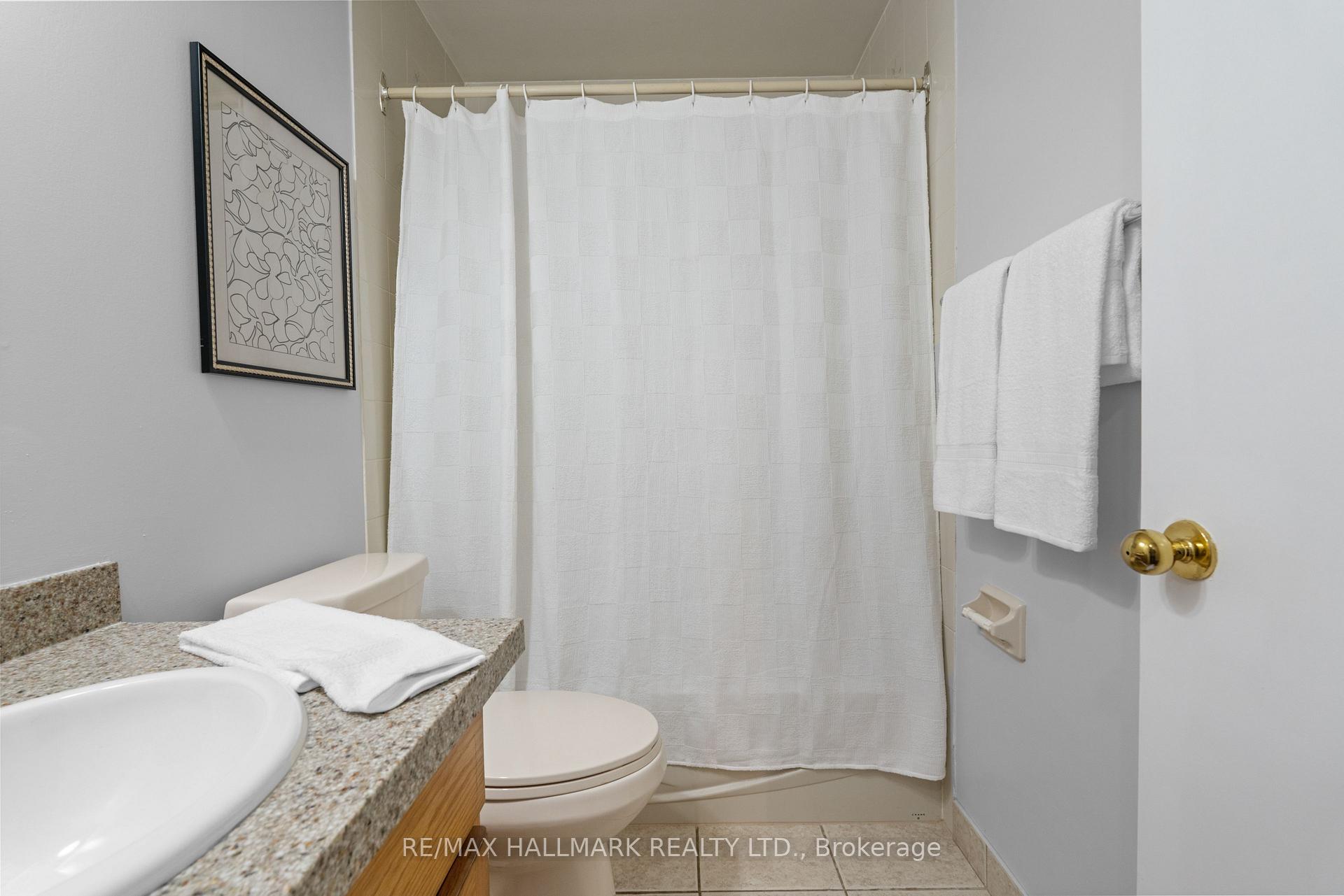 Photo 25 of 6 Youngman Drive, Guelph, Kortright West — HOMEH