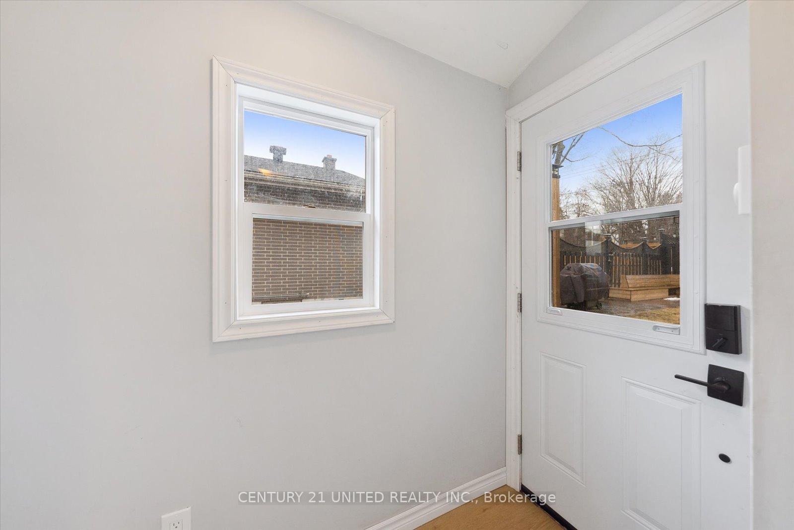 Photo 31 of 907 Rosehill Drive, Peterborough, Northcrest Ward 5 — HOMEH