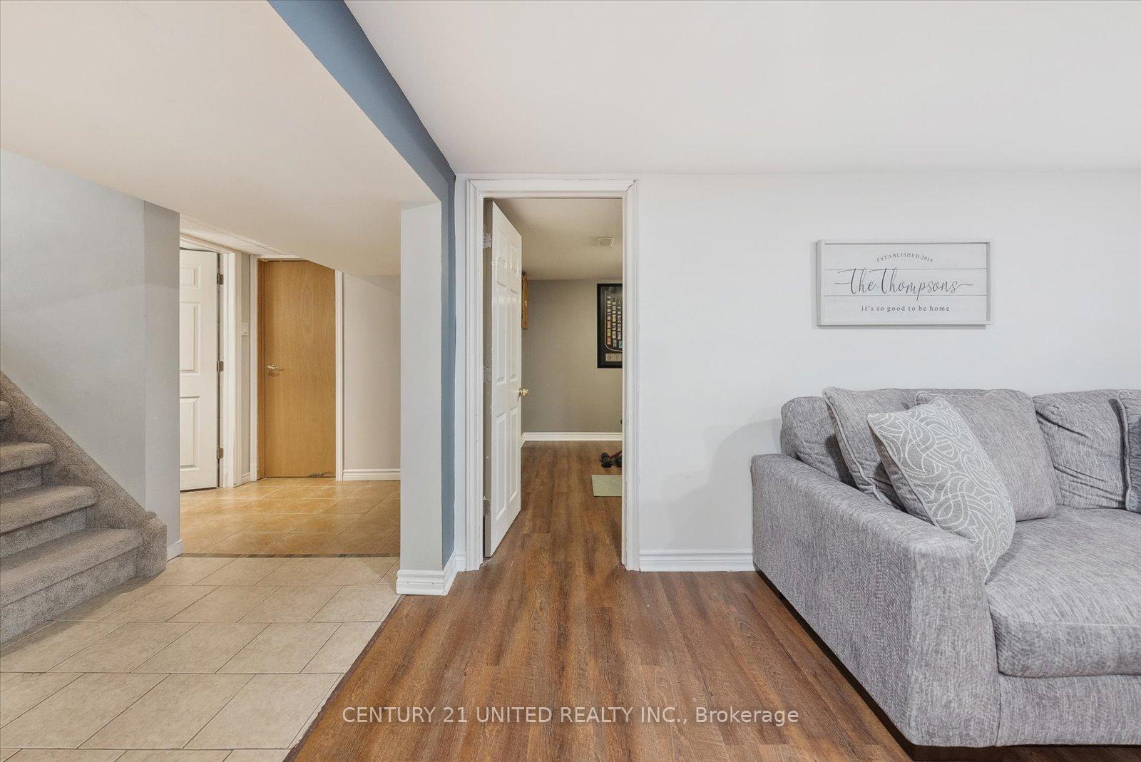 Photo 38 of 907 Rosehill Drive, Peterborough, Northcrest Ward 5 — HOMEH