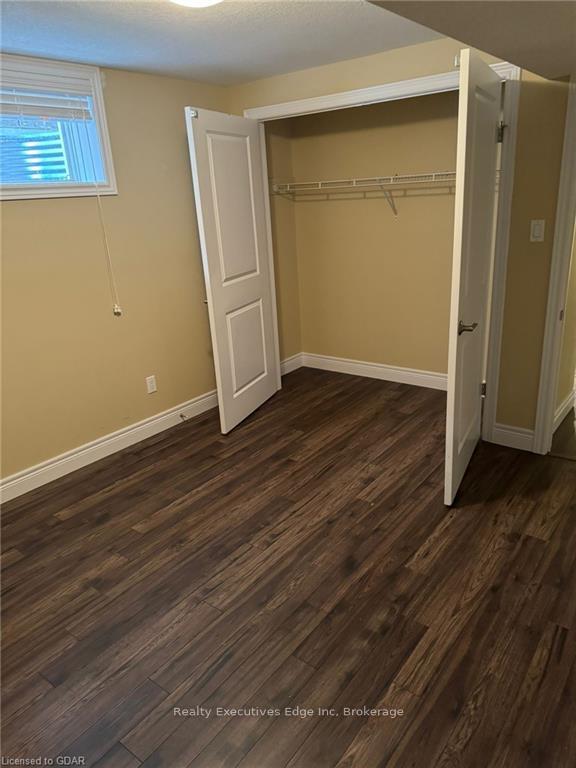 Photo 8 of 111 Dallan Drive, Guelph, Pineridge/Westminster Woods — HOMEH